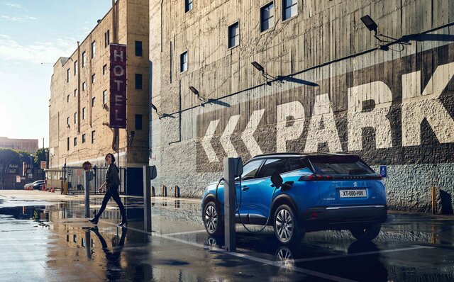 Peugeot's Compact SUV "SUV 2008" Undergoes First Full Model Change and Arrives in Japan | Peugeot