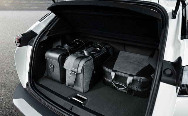Peugeot's Compact SUV "SUV 2008" Undergoes First Full Model Change and Arrives in Japan | Peugeot