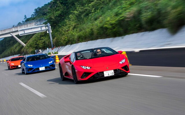 タウンスピードでも楽しい──ランボルギーニ ウラカンEVOの後輪駆動モデルに公道試乗｜Lamborghini
