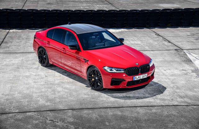 BMW、5シリーズベースの高性能モデル、M5とM550i xDriveを発売｜BMW