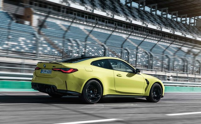 BMW、新型M3セダンとM4クーペを発表｜BMW