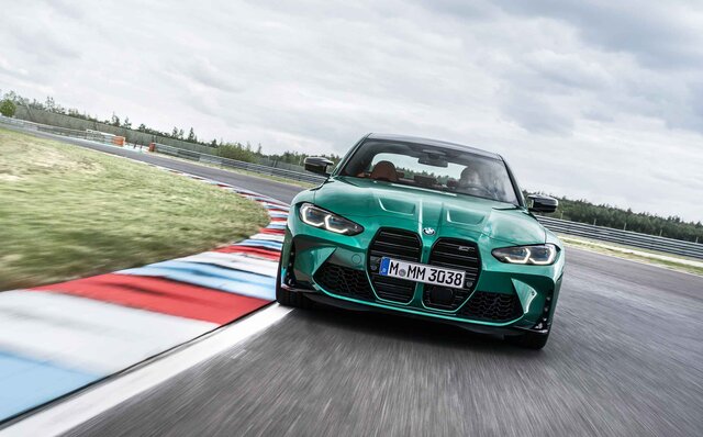 BMW、新型M3セダンとM4クーペを発表｜BMW