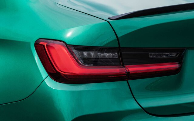 BMW、新型M3セダンとM4クーペを発表｜BMW