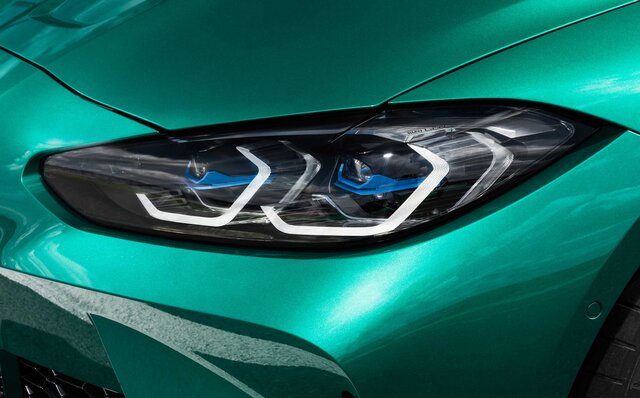 BMW、新型M3セダンとM4クーペを発表｜BMW