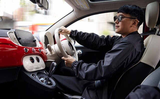 ムラカミカイエがフィアット 500と繰り広げる東京クルーズ｜FIAT