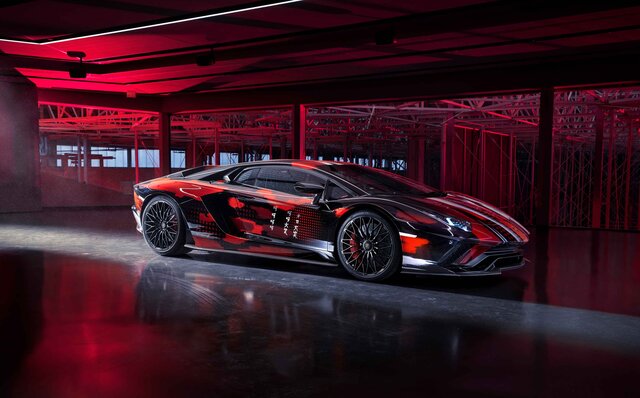 Lamborghini Opens Second Global Location, "THE LOUNGE TOKYO," in Roppongi | Lamborghini