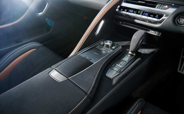 Lexus LC: Limited Edition of 70 Units Born from Technical Exchange with Yoshihide Mutoh | LEXUS