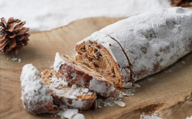 Conrad Tokyo's Christmas Cakes Enjoyable for Small Groups | CONRAD TOKYO
