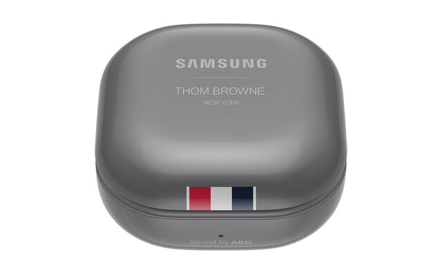 Galaxy とThom Browne のコラボレーション第二弾Galaxy Z Fold2 Thom Browne Editionが日本上陸｜Galaxy×THOM BROWNE