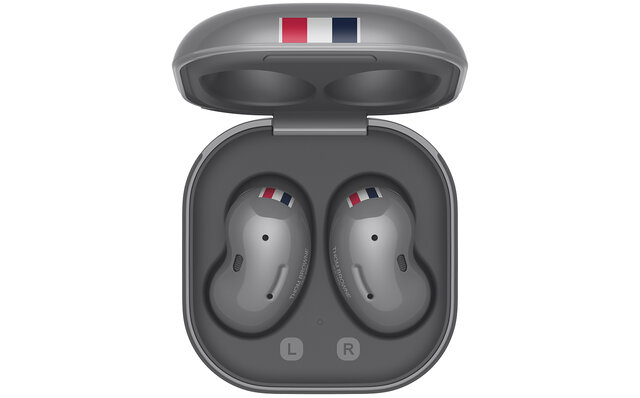 Galaxy とThom Browne のコラボレーション第二弾Galaxy Z Fold2 Thom Browne Editionが日本上陸｜Galaxy×THOM BROWNE