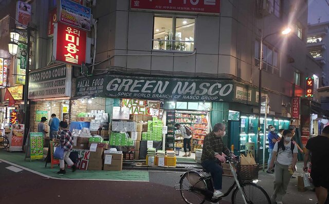 Serialized Essays | Musings on #ijichiman: Shin-Okubo Edition