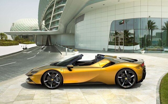Ferrari's mass-produced open-top PHEV model, the "SF90 Spider," makes its debut | Ferrari