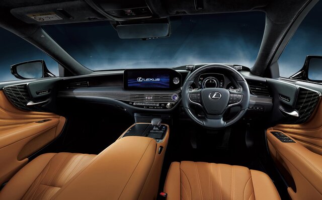 レクサスのフラッグシップモデル、LSがマイナーチェンジ｜LEXUS