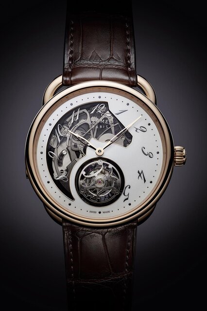 The "Arceau Lift" Tourbillon Minute Repeater, Featuring Meticulous Beauty | HERMÈS