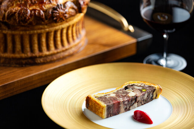 Yukawatan's Luxurious "King's Game" Only Available in Winter | EAT