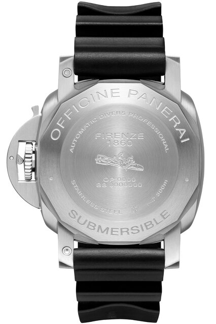 パネライのeコマースエクスクルーシブモデル「サブマーシブル アズーロ - 42mm」｜PANERAI