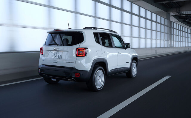Test Drive: The Jeep Renegade 4xe, Jeep's Electrified Pioneer | Jeep®