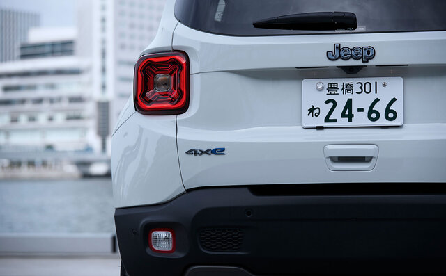 Test Drive: The Jeep Renegade 4xe, Jeep's Electrified Pioneer | Jeep®