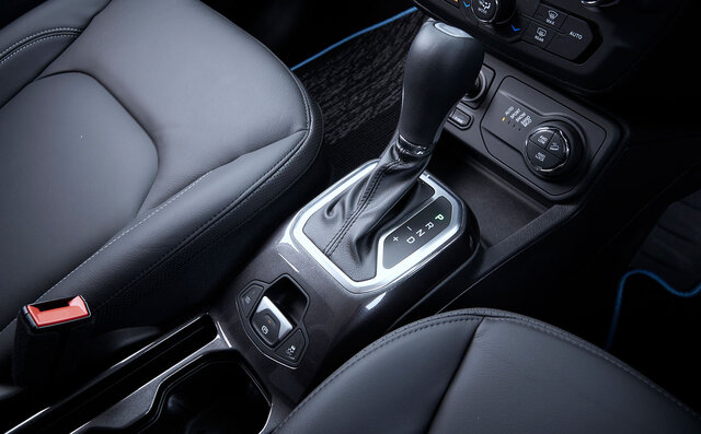 Test Drive: The Jeep Renegade 4xe, Jeep's Electrified Pioneer | Jeep®