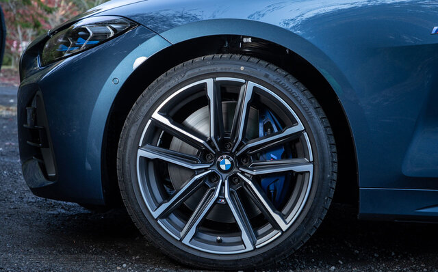 トータルに素晴らしくよく出来たクルマ──BMW M440i xDriveクーペに試乗｜BMW