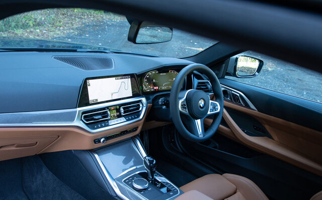 トータルに素晴らしくよく出来たクルマ──BMW M440i xDriveクーペに試乗｜BMW