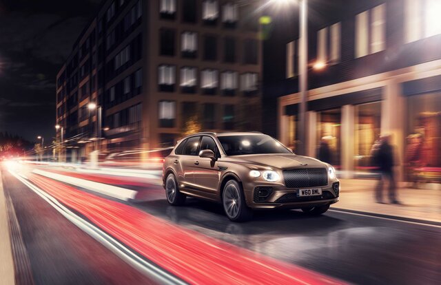 ベントレー、ベンテイガのPHEVモデルを発表｜Bentley