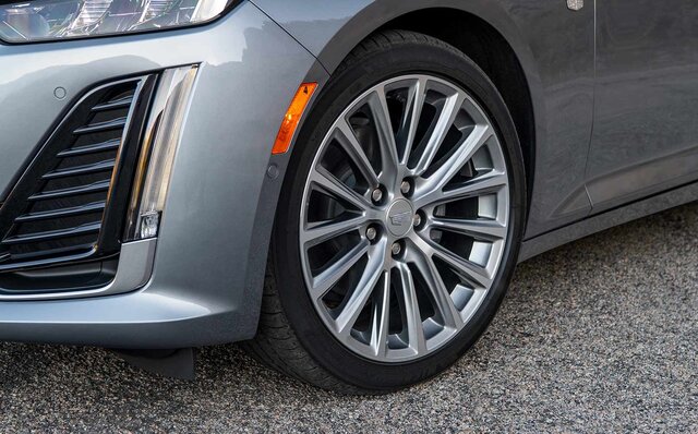 キャデラック、ファストバックスタイルの新型ラグジュアリーセダン「CT5」を発売｜Cadillac