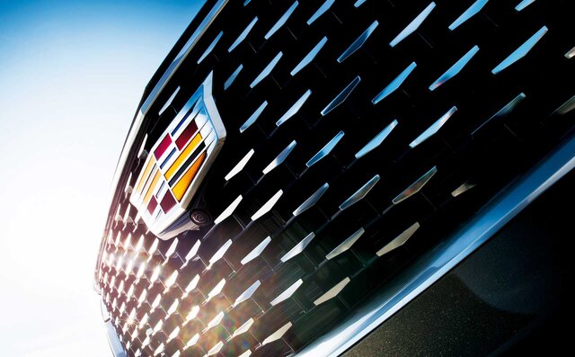キャデラックXT6に新色ボディカラーが追加｜CADILLAC