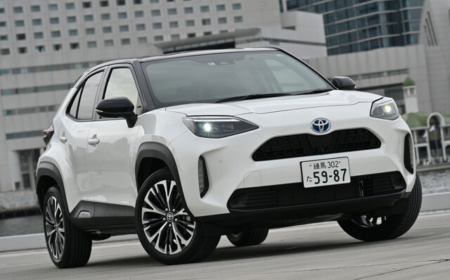 新型トヨタ ヤリスクロスのハイブリッドとガソリンに試乗｜TOYOTA