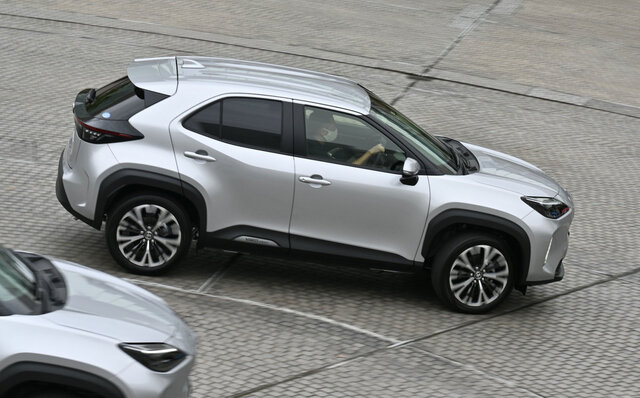新型トヨタ ヤリスクロスのハイブリッドとガソリンに試乗｜TOYOTA