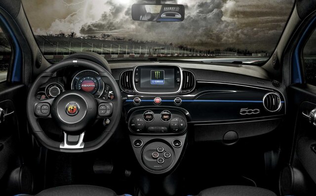 アバルトに世界で2000台、日本で60台限定のコラボレーションモデルが登場｜Abarth