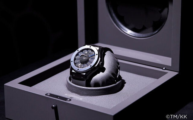 Limited to 200 pieces. "Classic Fusion Takashi Murakami All Black" | HUBLOT