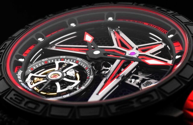 Roger Dubuis x Pirelli Collaboration: Innovative New "Excalibur" Trio | ROGER DUBUIS