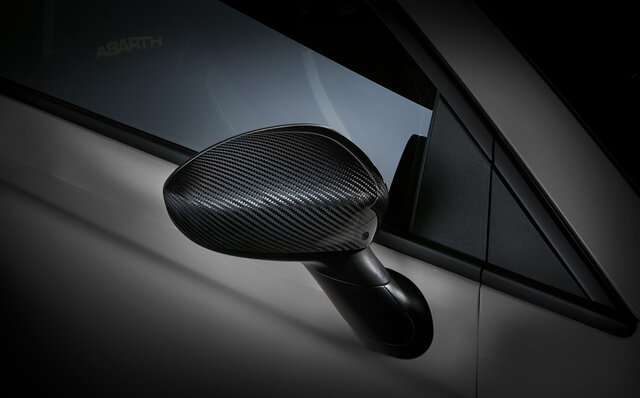 A Sporty Style Evoking a Race Car—The Limited Edition Abarth 595 Momento Arrives | Abarth