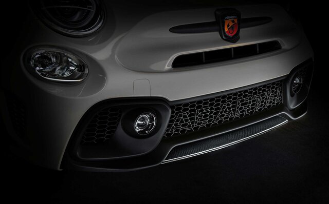 A Sporty Style Evoking a Race Car—The Limited Edition Abarth 595 Momento Arrives | Abarth