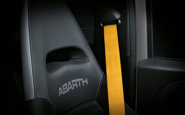 A Sporty Style Evoking a Race Car—The Limited Edition Abarth 595 Momento Arrives | Abarth