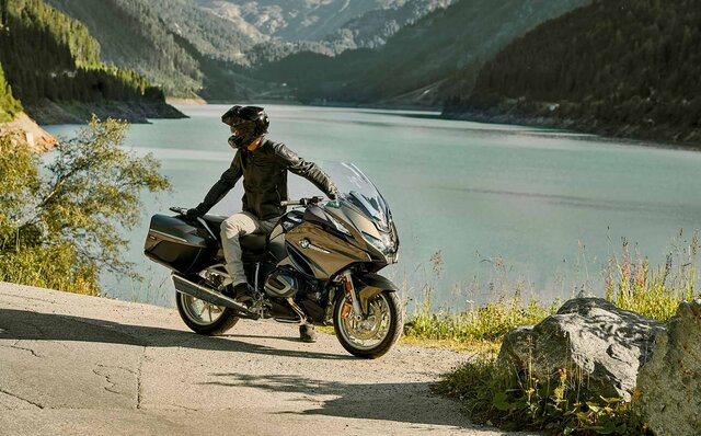 The Latest R 1250 RT, the Newest Model in BMW's Touring Lineage of Over 40 Years, Debuts | BMW