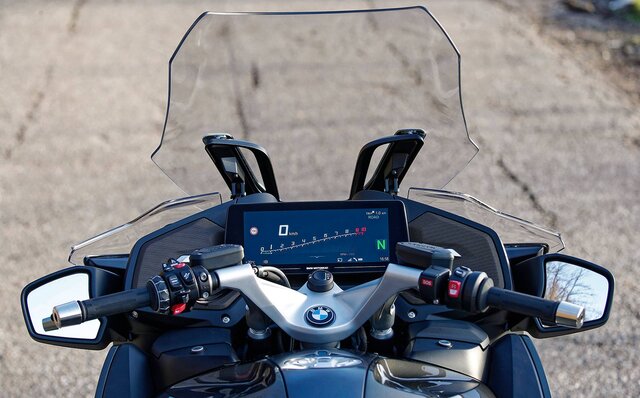 The Latest R 1250 RT, the Newest Model in BMW's Touring Lineage of Over 40 Years, Debuts | BMW