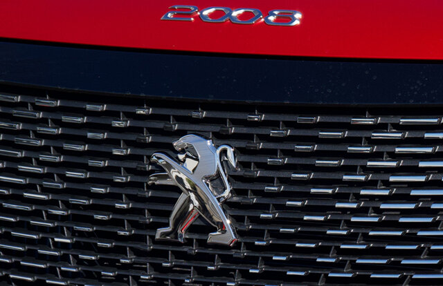 激戦区であるコンパクトSUV市場にプジョーが投入した「2008」に試乗｜PEUGEOT