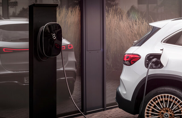Mercedes' Second Pure EV, the EQA, Gets a Special Launch Edition | Mercedes Benz