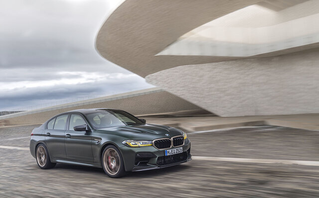 世界1100台限定のM5最強のコンペティションモデルM5 CSがデビュー｜BMW
