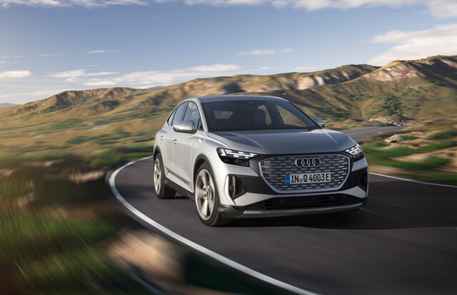 アウディのピュアEV第三弾となるコンパクトSUV 「Q4 e-tron」がオンラインワールドプレミア｜Audi