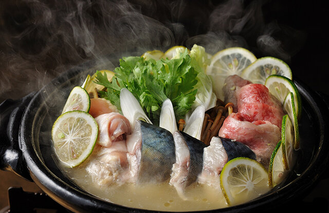 Concept: "Dramatic Hot Spring Town." Hoshino Resorts Kai Beppu Opens | TRAVEL