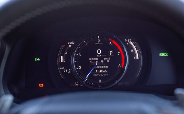 A Car That Rivals European Premium Sedans – Test Drive of the Lexus IS350 F SPORT | LEXUS