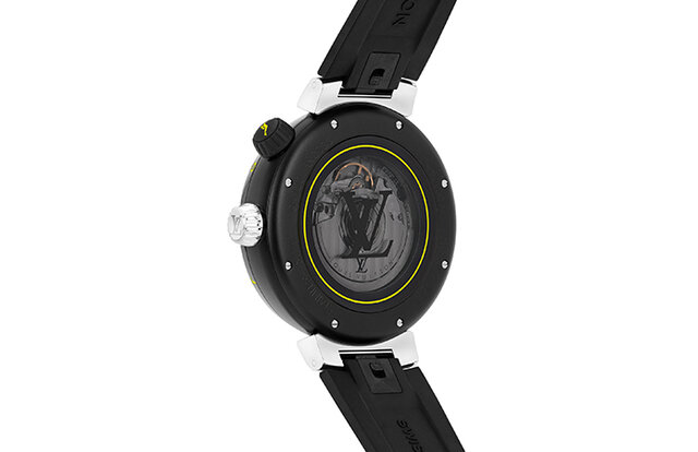 エッジの効いたスポーティなシルエットのタンブール新モデル｜LOUIS VUITTON