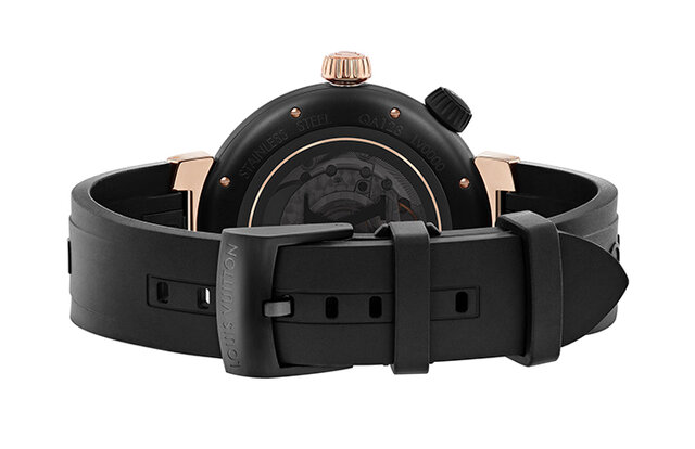 エッジの効いたスポーティなシルエットのタンブール新モデル｜LOUIS VUITTON
