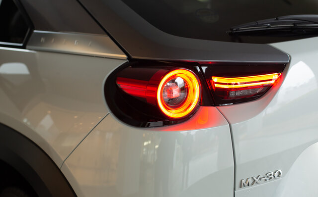 従来と同じような運転の楽しさを追求している──マツダMX-30 EVモデルに試乗｜MAZDA