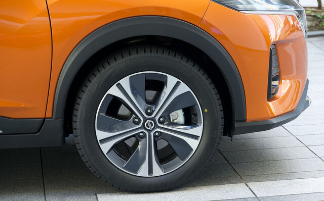 e-POWERとプロパイロットを搭載した日産「キックス」に試乗〜打倒ヤリスクロス？｜NISSAN
