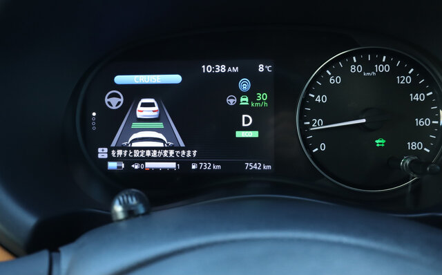 e-POWERとプロパイロットを搭載した日産「キックス」に試乗〜打倒ヤリスクロス？｜NISSAN