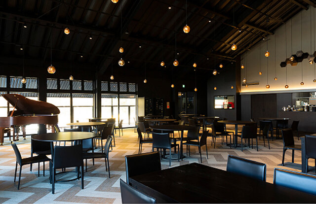 Villa Resort "Oreno Bessou Asama Sorayama-bo" with Views of Mt. Asama Grand Opens! | TRAVEL